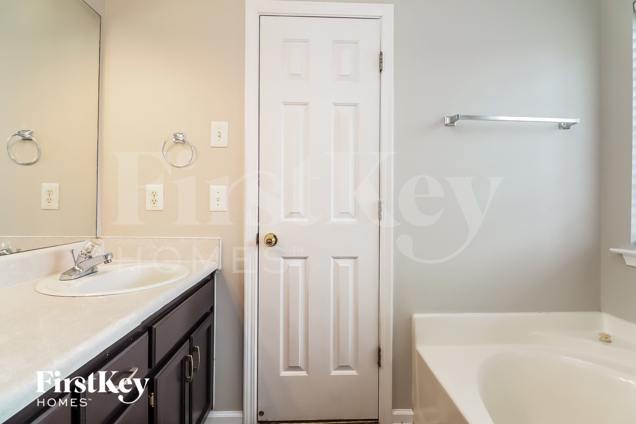 Building Photo - 85 Vinny's Way