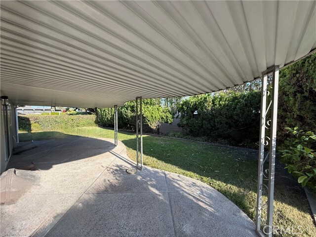 Building Photo - 12362 Wembley Rd