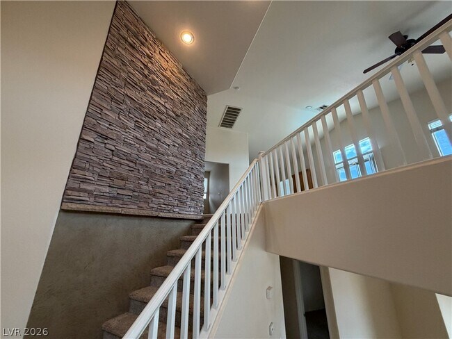 Building Photo - 6420 Casamar St