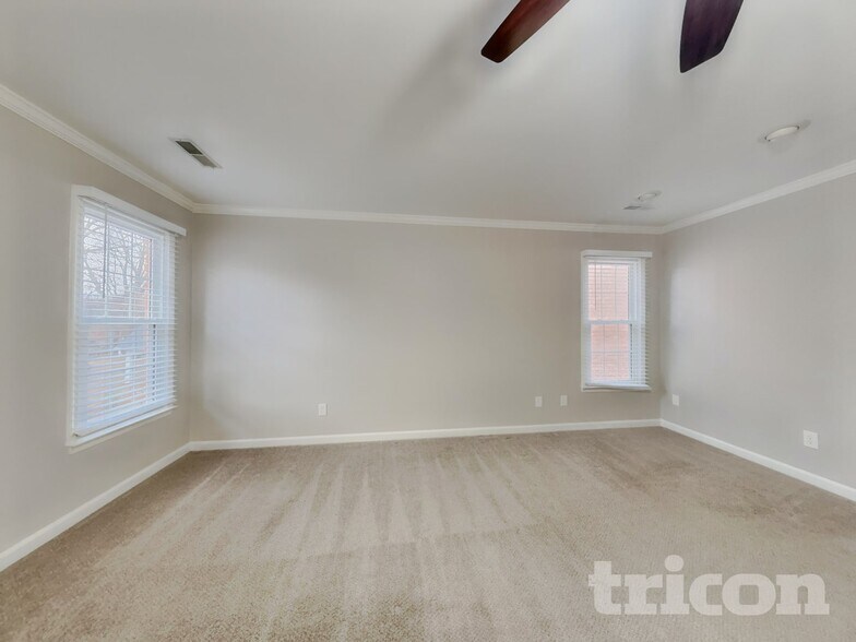 Building Photo - 6013 Rittenhouse Rd