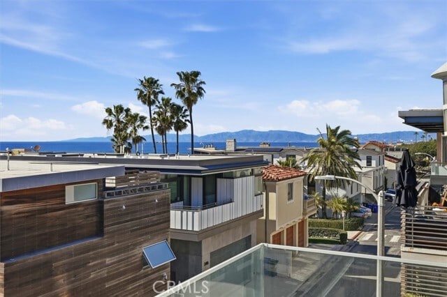 Building Photo - 2406 Ocean Dr