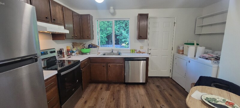 Building Photo - 2201 Happy Ct