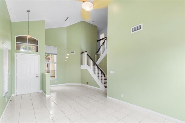 Building Photo - 3138 W Buena Vista Dr