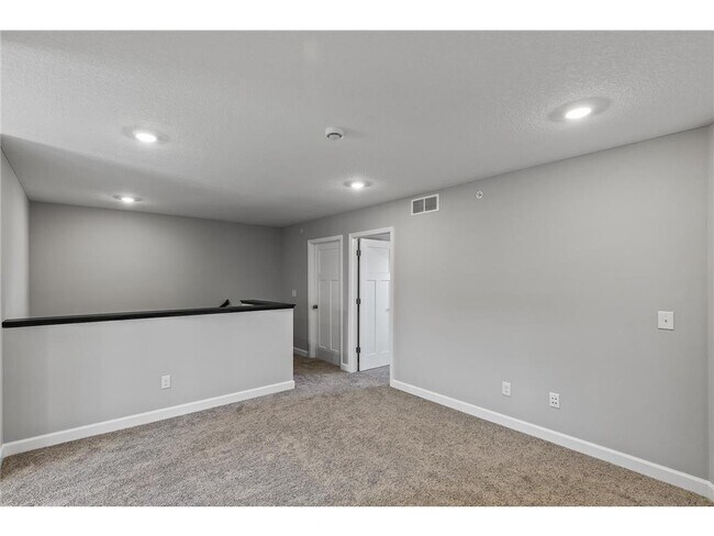 Building Photo - 14644 112th Ave N