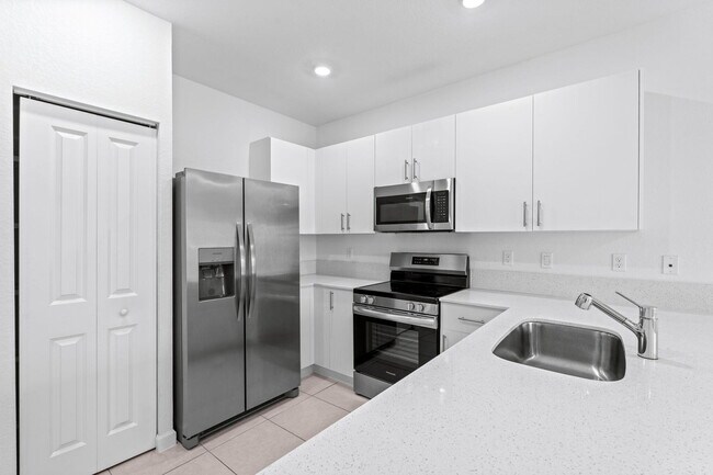 Building Photo - 5515 NW 27th St