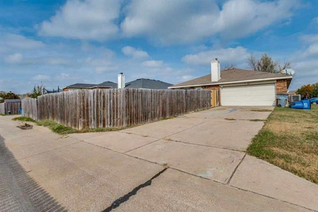 Building Photo - 2118 Augusta St