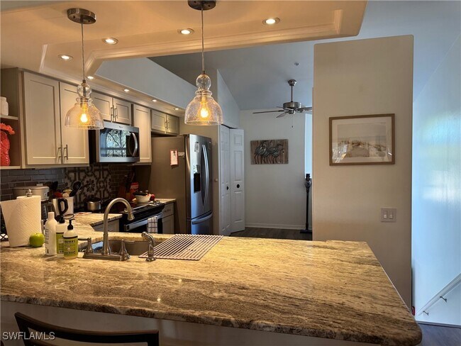 Building Photo - 13611 Worthington Way