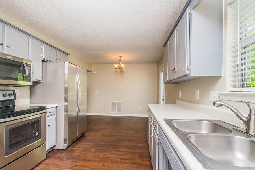 Building Photo - 1103 Jerico Rd