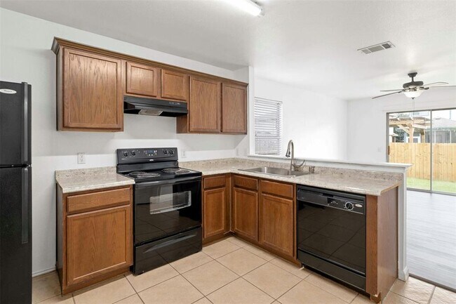 Building Photo - 12409 Sky Harbor Dr