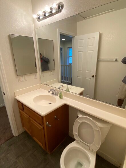 Building Photo - 1648 Rigel St