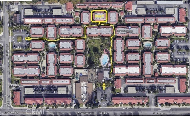 Building Photo - 2511 W Sunflower Ave