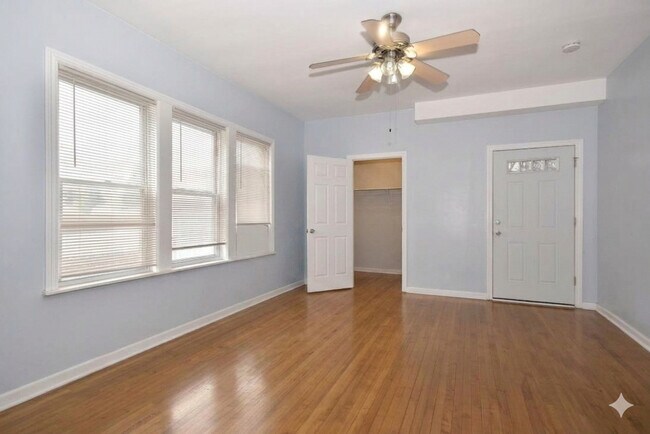 Building Photo - 4352 S Talman Ave