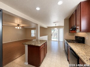 Building Photo - 5514 Spring Walk