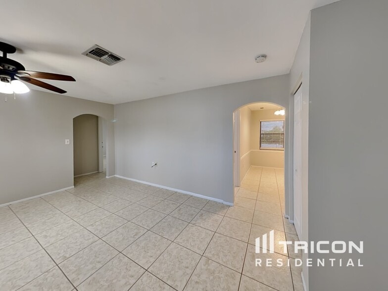 Building Photo - 9413 Barnstead Ln