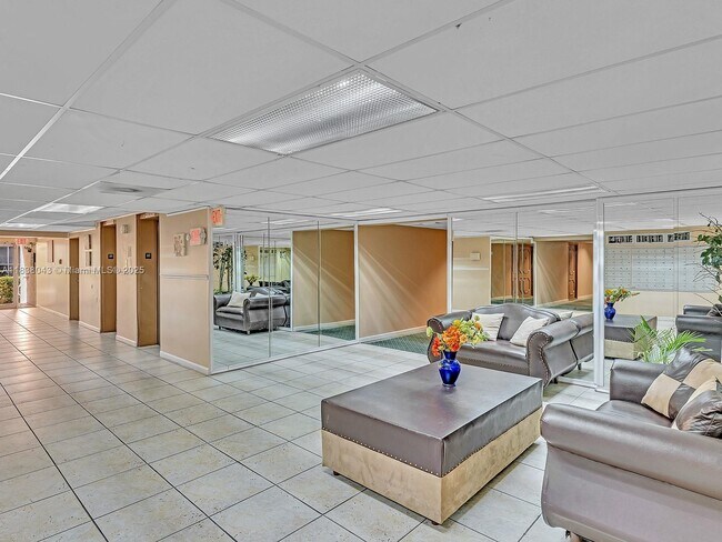 Building Photo - 851 Three Islands Boulevard