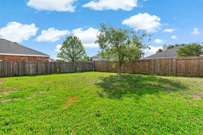 Building Photo - 3930 Brighton Springs Ln