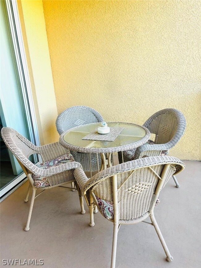 Building Photo - 10101 Villagio Palms Way