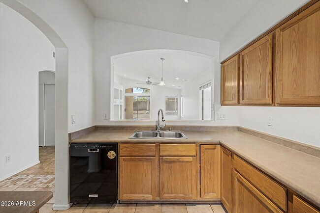 Building Photo - 14834 W Lamoille Dr