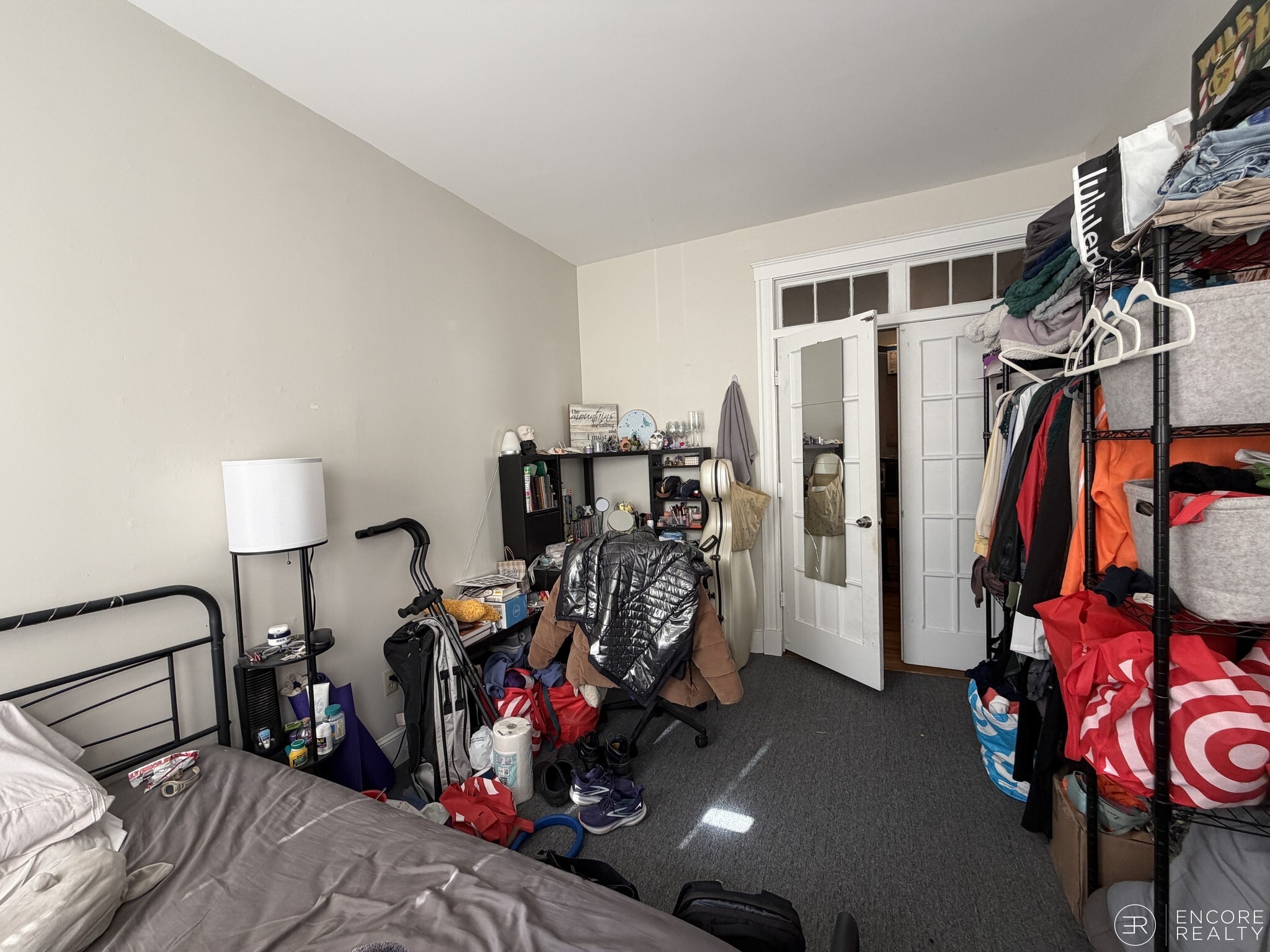 Building Photo - 16 Aberdeen St