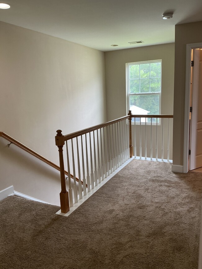 Building Photo - 222 Buttonbush Ct