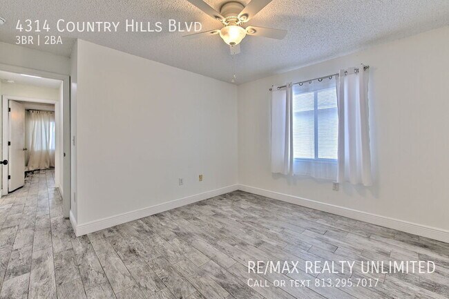 Building Photo - 4314 Country Hills Blvd
