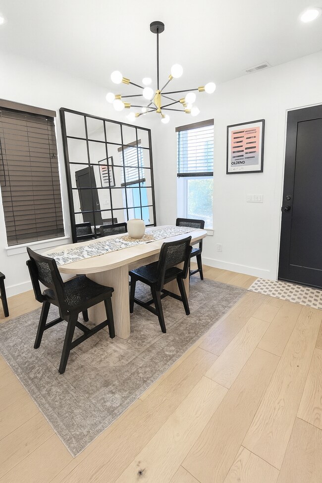Building Photo - 537 S 500 E