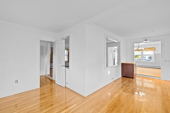 Building Photo - 80 Barker Rd
