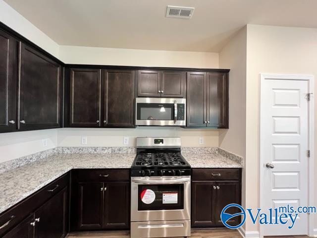 Building Photo - 13028 Lantern Pointe Wy
