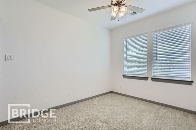 Building Photo - BRISTOL PLAN