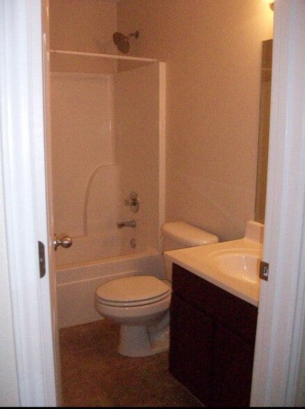 Building Photo - 409 Pargo Dr