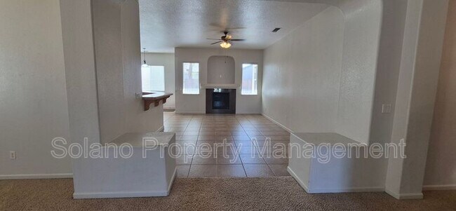 Building Photo - 1085 Crystal Springs Dr