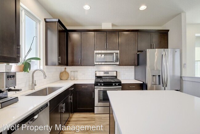 Building Photo - 3 br, 2 bath House - 1925 Sharper Mews  Un...
