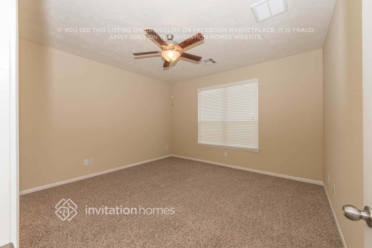 Building Photo - 30706 Basil Trace Dr