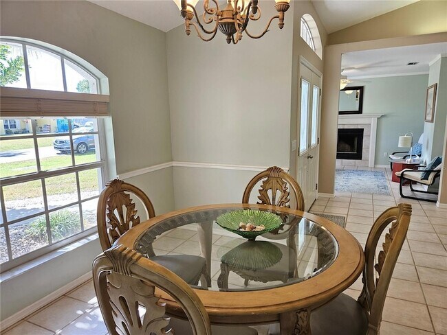 Building Photo - 1180 Palmetto Dr