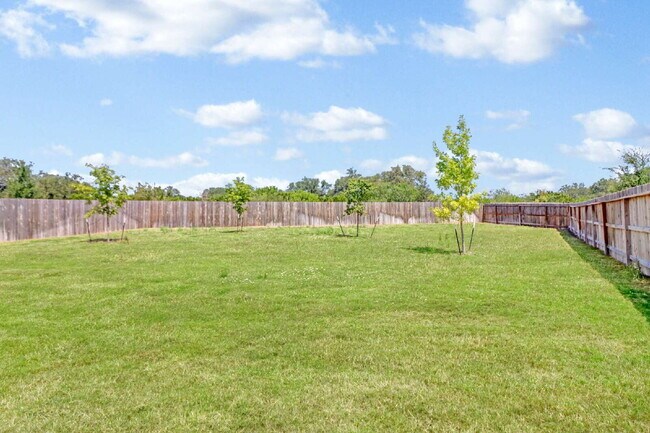 Building Photo - 14307 Little Sandstone