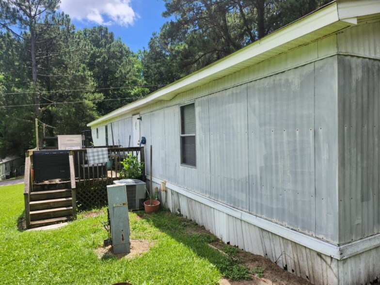 Building Photo - 3604 Crystal Creek Dr