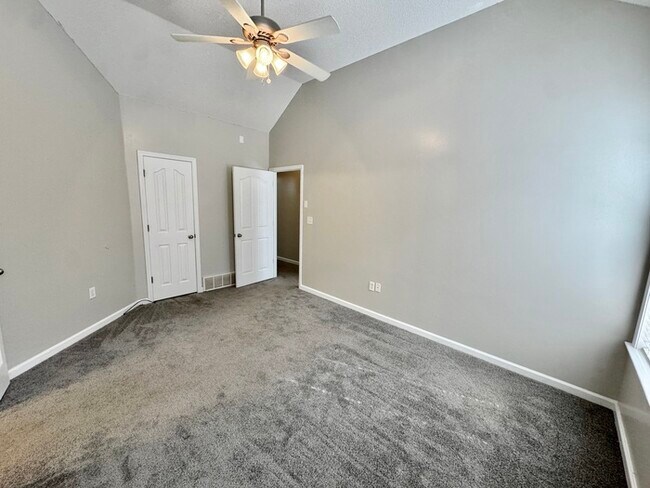 Building Photo - 12240 Longleaf Oak Trail