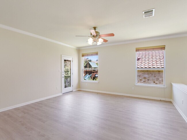 Building Photo - 3712 Broadwinged Hawk Cove