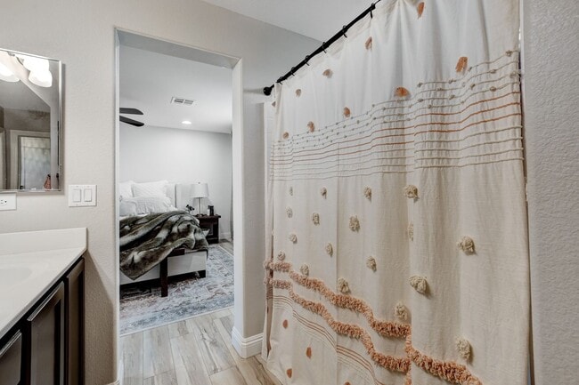 Building Photo - Providence Las Vegas 3 Bed and 3 Bath Home with Gated Community, Modern Upgrades & Resort-Style A...