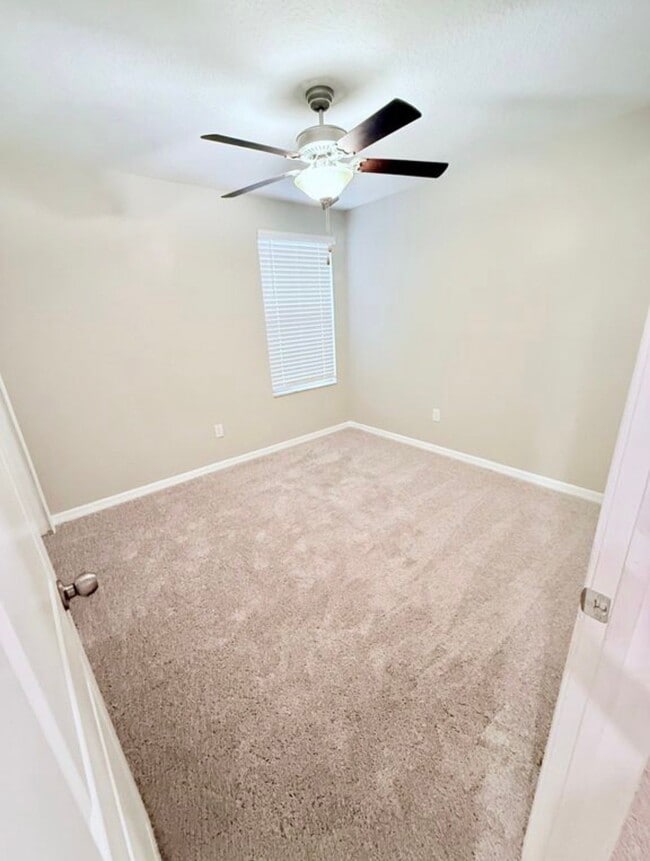 Building Photo - 7109 Amelia Cove Ct