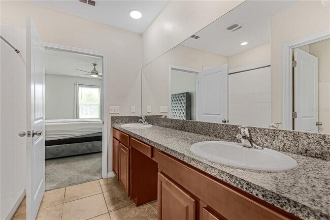 Building Photo - 5149 White Chicory Dr