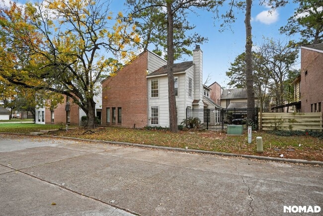 Building Photo - 17805 Villa Way Dr