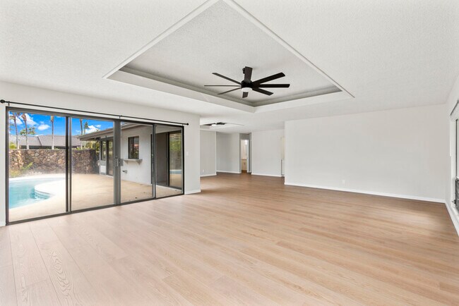 Building Photo - 1055 Kapo Wy