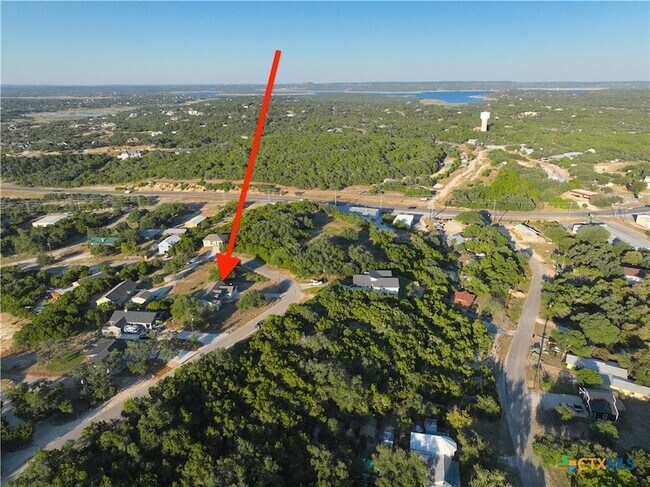 Building Photo - 849 Scenic Hills Dr