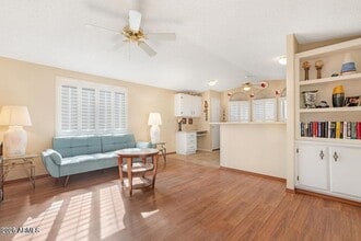 Building Photo - 6114 S Sawgrass Dr