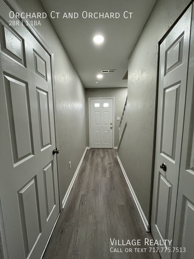 Building Photo - 306 Orchard Ct