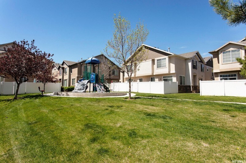 Building Photo - 6333 Lake Powell Cir