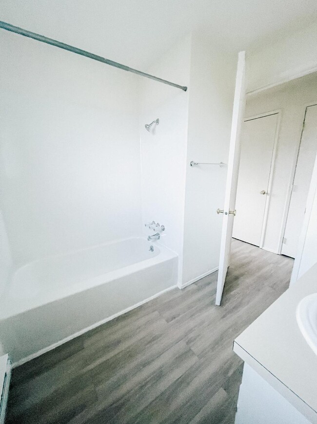 Building Photo - 10419 112th St SW