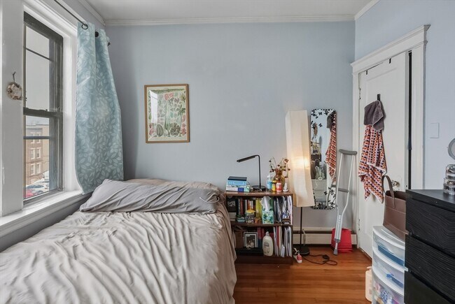 Building Photo - 1661 Commonwealth Ave