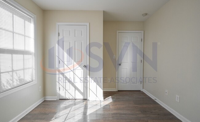 Building Photo - Spacious 4-Bedroom in Durham - Your Perfec...